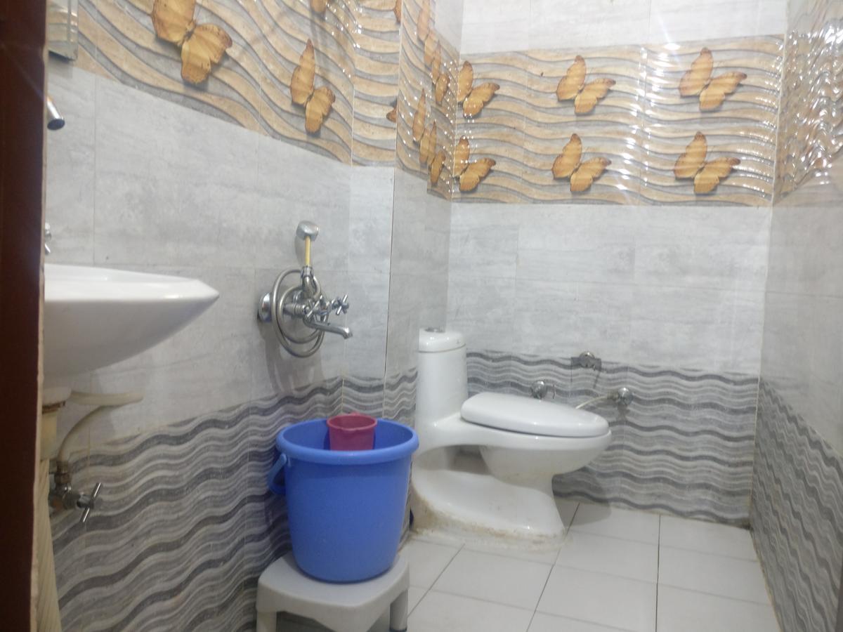 Galaxy Hotel & Restaurant Lansdowne Kültér fotó
